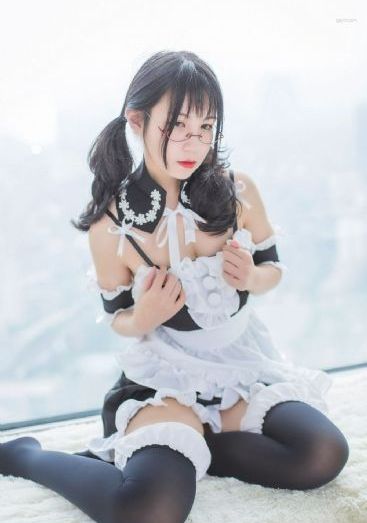 美女浴室洗澡裸体爆乳无遮挡_BD国语全集免费观看
