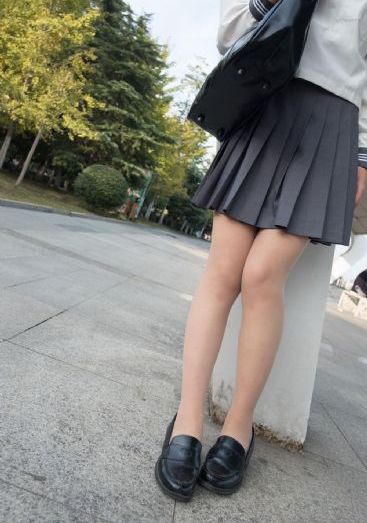 欧美时尚穿搭图片女_蓝光电视剧在线观看