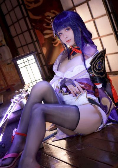 欧美男生头像黑白不羁_蓝光在线视频播放