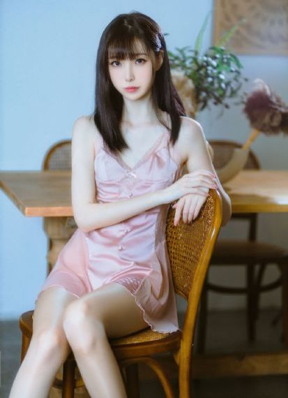 欧美美女比基尼试穿_4K全集免费观看