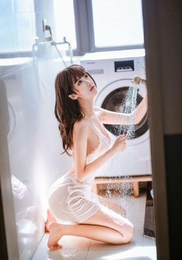 中文字幕久久久无码人妻_免费高清日本成人在线