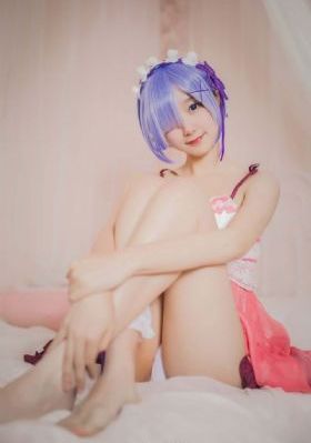 欧美巨乳肥婆_DVD在线手机播放